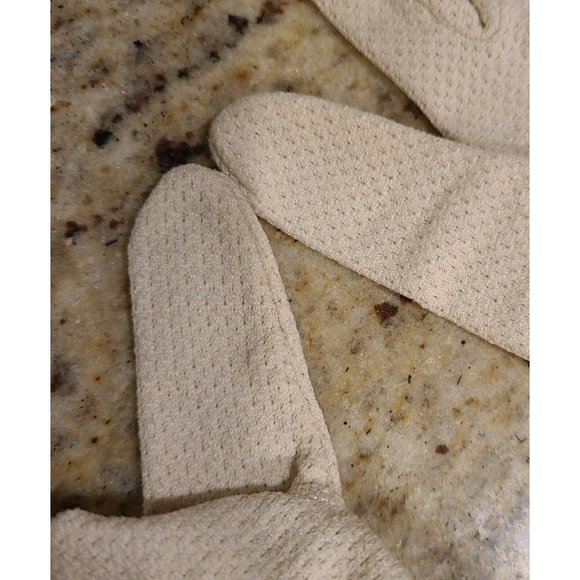 Vintage Size M Stretch Nylon Formal Beige 8" Gloves Pleated Fan Wrist Helanca - Picture 9 of 16